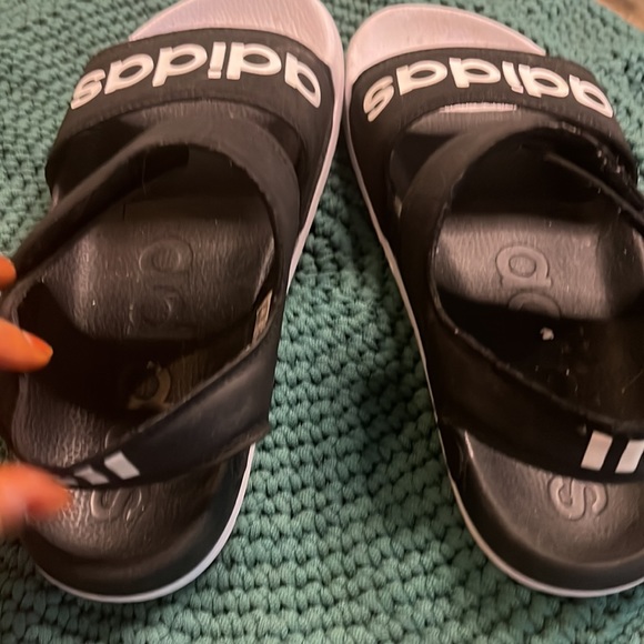 Adidas sandals - Picture 2 of 4